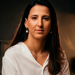 Dra. Kamilla - Corpo Clínico Ressora